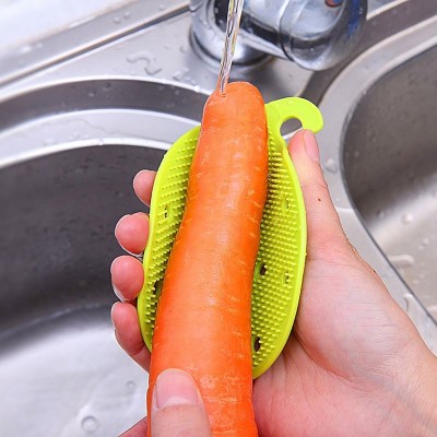 1PCS 4 Colors Multi-function Vegetable Fruit Brush Potato Easy Cleaning Tools Kitchen Home Gadgets